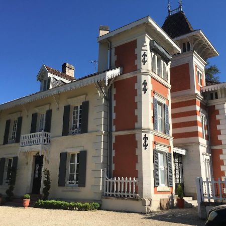 Manoir De L'Epine Saint-Séverin Exterior foto